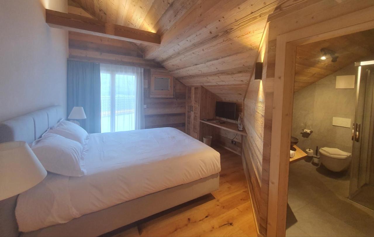 Le Vieux Chalet Cresuz Exteriör bild