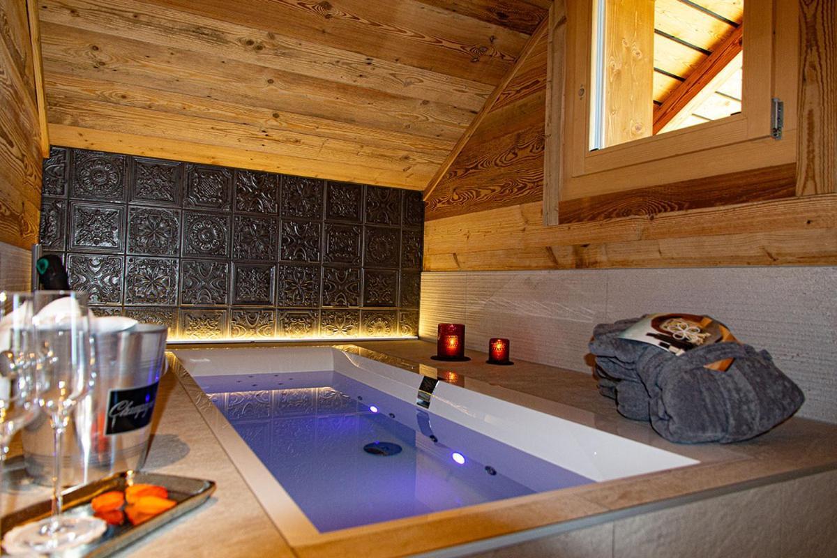 Le Vieux Chalet Cresuz Exteriör bild
